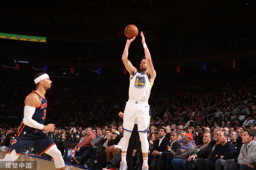 NBA常规赛激战，7名球员被逐！霍兰再上演詹姆斯式“报复”！.